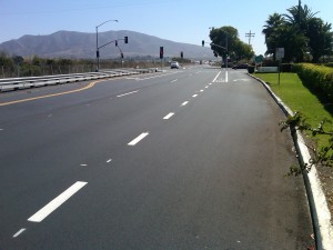 Bike lane is now striped left of the right turn lane, way less confusing than before.